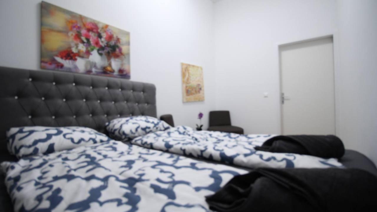 Modern Double Room Js A Wiedeń Zewnętrze zdjęcie