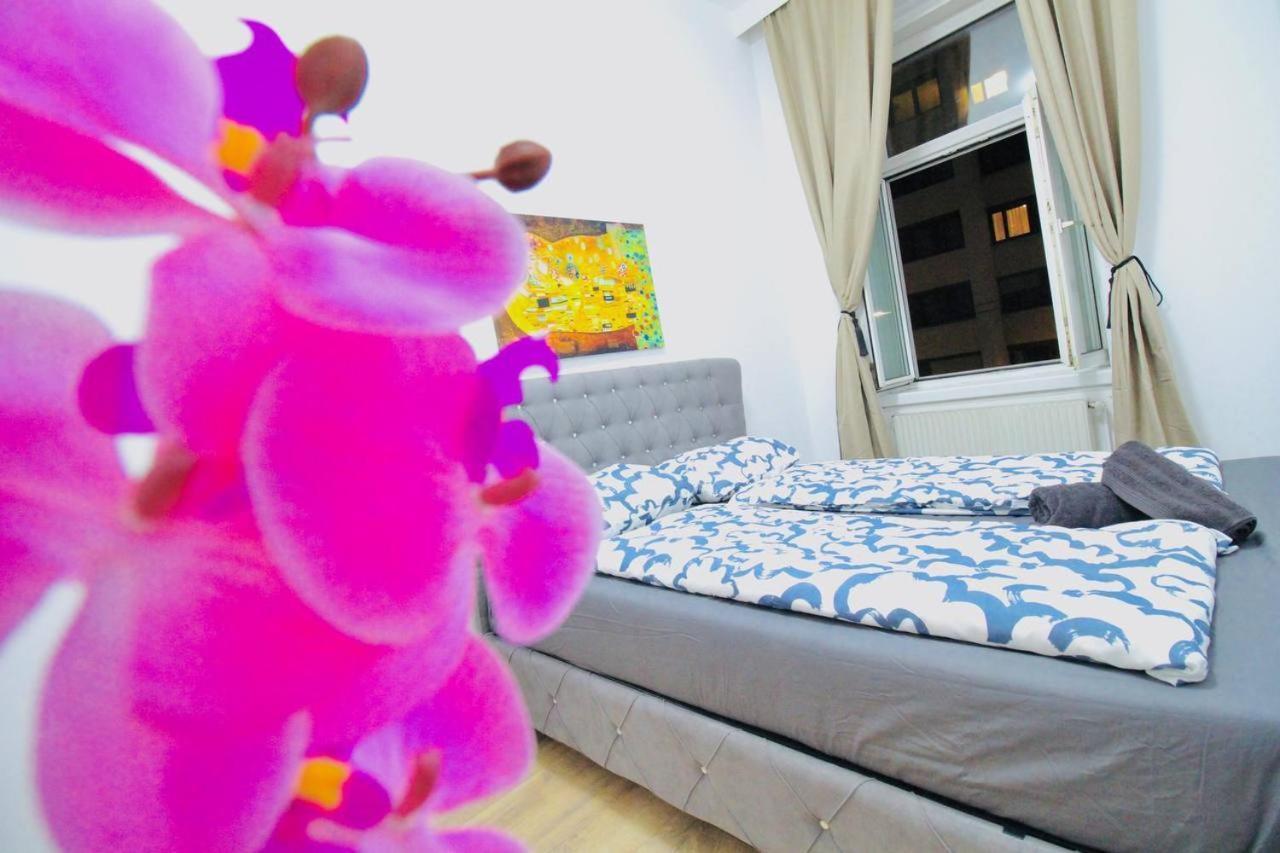 Modern Double Room Js A Wiedeń Zewnętrze zdjęcie