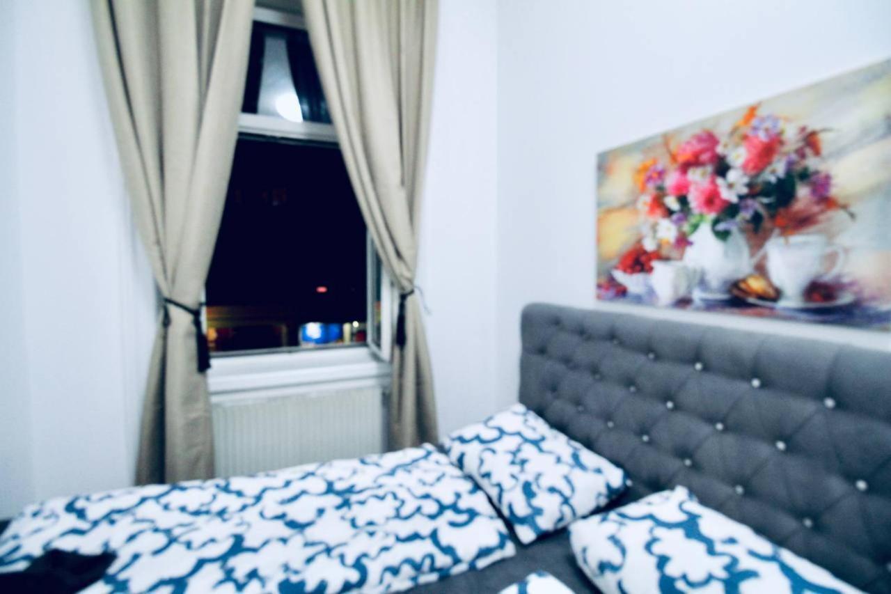 Modern Double Room Js A Wiedeń Zewnętrze zdjęcie