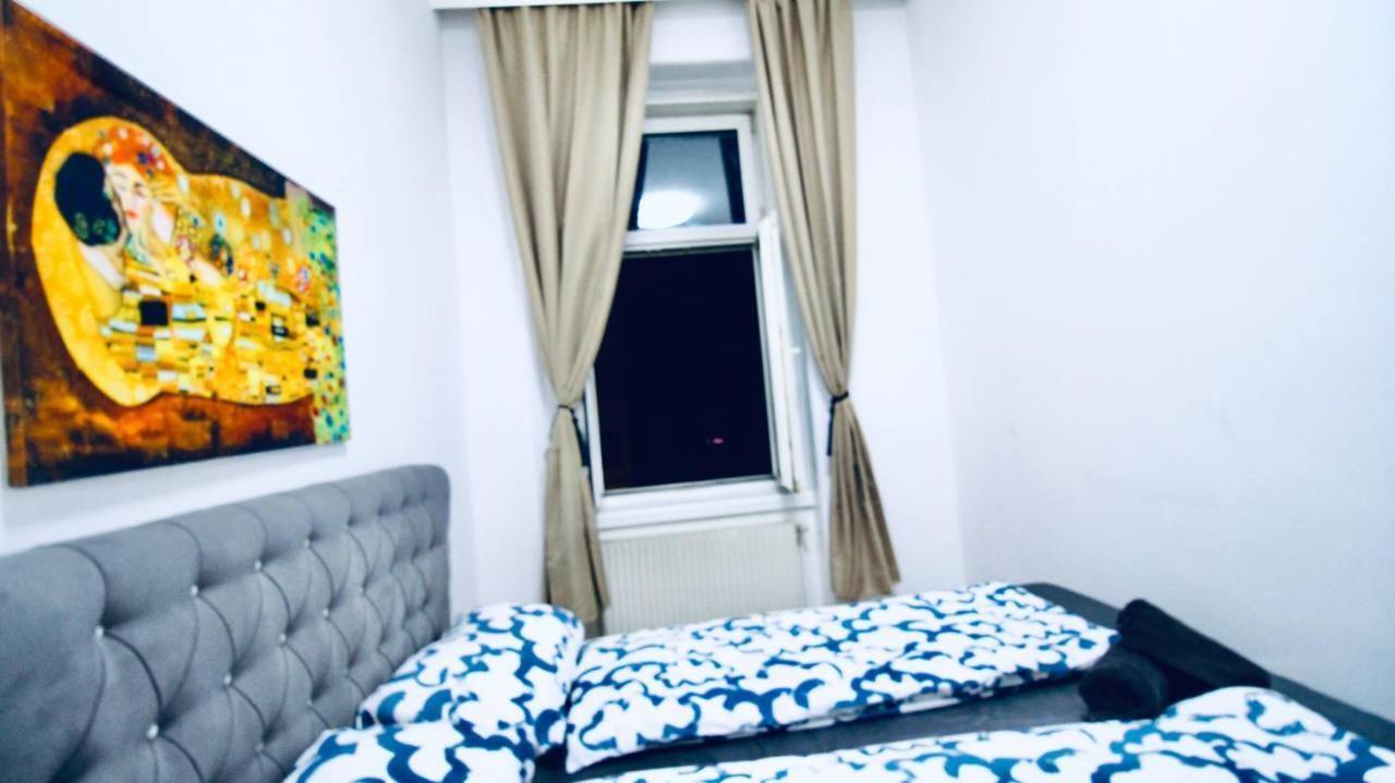 Modern Double Room Js A Wiedeń Zewnętrze zdjęcie