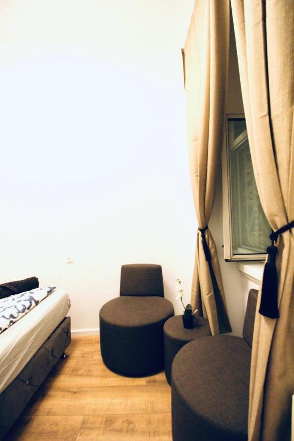 Modern Double Room Js A Wiedeń Zewnętrze zdjęcie
