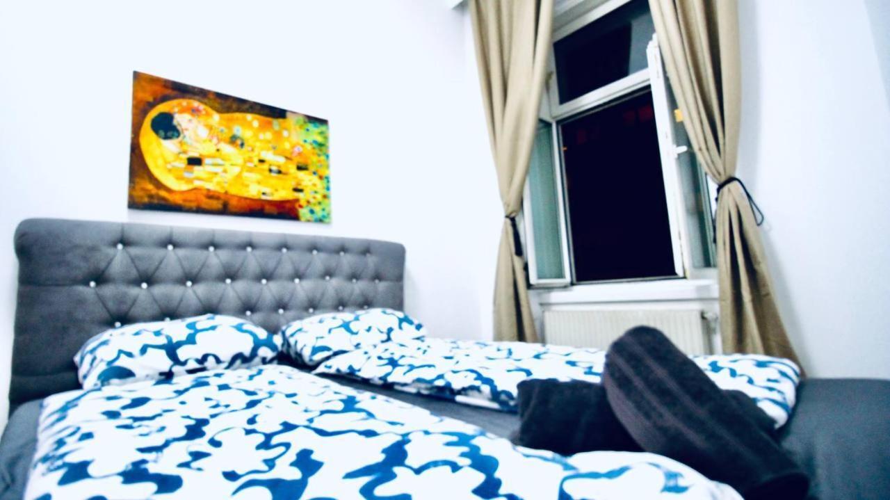 Modern Double Room Js A Wiedeń Zewnętrze zdjęcie